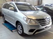 Xe Toyota Innova đời 2015, màu bạc, nhập khẩu nguyên chiếc