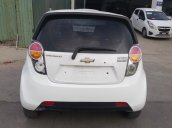 Cung cấp Chevrolet Spark Van số lượng lớn, giá cả hợp lí, xe 2 chỗ ngồi fom giống 5 chỗ trong nước