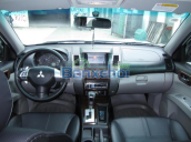 Cần bán Mitsubishi Pajero Sport đời 2012, màu trắng, nhập khẩu, số tự động