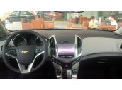 Chevrolet Cruze sản xuất 2015, màu trắng, nhập khẩu nguyên chiếc, giá 679tr