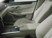 Bán xe Mercedes E200 đời 2015, màu trắng xe gia đình