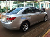 Bán xe Chevrolet Cruze năm 2010, màu bạc giá 445tr