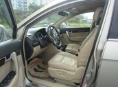 Cần bán xe Chevrolet Captiva đời 2015, màu bạc  