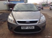 Cần bán lại xe Ford Focus đời 2010, màu xám còn mới