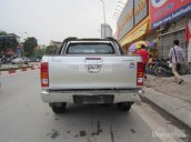 Bán xe Toyota Hilux đời 2010, màu ghi vàng, nhập khẩu Thái Lan