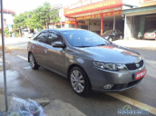 Cần bán gấp Kia Cerato đời 2009, màu xám như mới