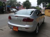 Cần bán Mazda 3 đời 2004, màu bạc, giá 385tr