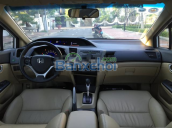 Cần bán Honda Civic sản xuất 2013, màu trắng, xe nhập, số tự động 