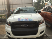 Cần bán xe Ford Ranger XL 4x4 MT đời 2015, màu trắng, nhập khẩu nguyên chiếc