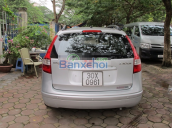 Bán Hyundai i30 CW đời 2010, màu bạc, nhập khẩu chính hãng, số tự động, 536tr