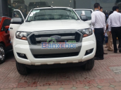 Bán ô tô Ford Ranger XLS MT đời 2015, màu trắng, giá 600tr