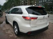 Cần bán Toyota Highlander 3.5L Limited phiên bản 2016, màu trắng, nhập khẩu