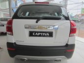 Chevrolet Captiva sản xuất 2014, màu trắng, 914tr