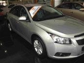 Xe Chevrolet Cruze LS - mới trong nước đời 2015, màu đỏ 500tr