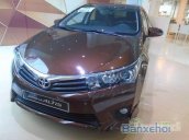 Cần bán Toyota Corolla altis đời 2014, màu nâu giá 944 triệu