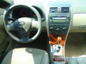 Chiếc Toyota Corolla Altis 2009 2.0G bạc đặc biệt này được bán với giá 645 tr