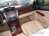 Xe Toyota Camry 2.0E 2013 cũ màu đen đang được bán