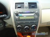 Chiếc Toyota Corolla Altis 2009 2.0G bạc đặc biệt này được bán với giá 645 tr