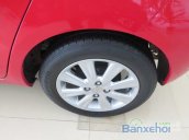 Cần bán lại xe Toyota Yaris 1.5 AT đời 2010, màu đỏ  