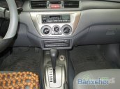 Cần bán lại xe Mitsubishi Lancer đời 2004 màu xanh, chính chủ