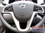 Cần bán Hyundai Accent 1.4MT đời 2013, màu đen, xe nhập 