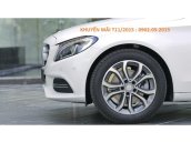 Cần bán xe Mercedes C200 năm 2015, màu trắng, nhập khẩu chính hãng