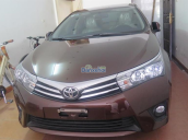 Cần bán Toyota Corolla Altis 1.8G AT 2014, màu nâu