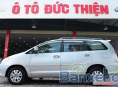 Cần bán lại xe Toyota Innova V đời 2009, màu bạc, chính chủ