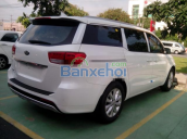 Bán xe Kia Sedona 3.3 L đời 2015, màu trắng, nhập khẩu