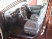 Cần bán lại xe Toyota Corolla Altis 1.8G-CVT sản xuất 2015, màu nâu, 880tr