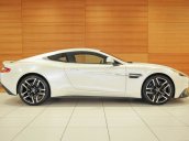 Bán xe Aston Martin Vanquish đời 2015, màu trắng, nhập khẩu, như mới