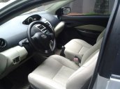 Tôi cần bán chiếc xe Toyota Vios 1.5 E đời 2010 màu bạc, xe chính chủ biển Hà Nội