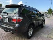 Cần bán xe Toyota Fortuner năm 2010, xe nhập giá 705 tr