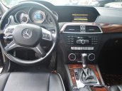 Bán xe Mercedes C250 đời 2011, màu đen, nhập khẩu nguyên chiếc