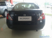 Bán xe Nissan Sunny đời 2015, màu đen