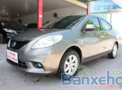 Cần bán lại xe Nissan Sunny 1.5AT đời 2014, màu bạc