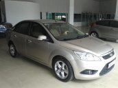 Cần bán lại xe Ford Focus 1.8 MT đời 2011, màu hồng phấn, như mới 