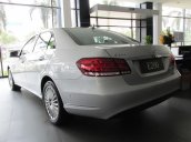 Thanh toán trước 608 triệu để mua xe Mercedes E200 mới 100% 2015