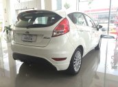 Cần bán xe Ford Fiesta năm 2015, xe đẹp