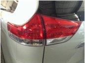 Cần bán xe Toyota Sienna năm 2012, màu trắng, nhập khẩu chính hãng