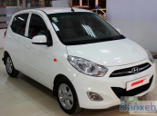 Cần bán xe Hyundai i10 1.1MT đời 2012, màu trắng