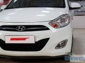 Cần bán xe Hyundai i10 1.1MT đời 2012, màu trắng