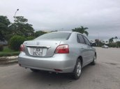 Cần bán xe Toyota Vios đời 2010, màu bạc, nhập khẩu nguyên chiếc