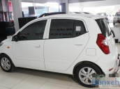 Cần bán xe Hyundai i10 1.1MT đời 2012, màu trắng