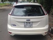 Bán ô tô Ford Focus 1.8AT đời 2011, màu trắng, giá chỉ 520 triệu  