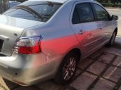 Cần bán Toyota Vios 2013, màu bạc, số sàn, 540 triệu