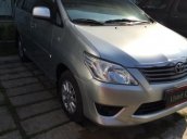 Cần bán Toyota Innova năm 2013, màu bạc giá cạnh tranh, hoa hồng cao cho người giới thiệu  