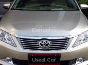 Cần bán Toyota Camry đời 2014, còn mới