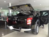 Bán ô tô Mitsubishi Triton đời 2015, màu xám, nhập khẩu 