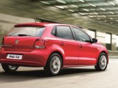 Cần bán xe Volkswagen Polo đời 2015, màu đỏ, nhập khẩu nguyên chiếc, 630tr